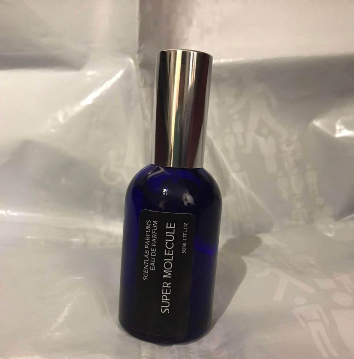 Scentlab parfums super molecule perfume