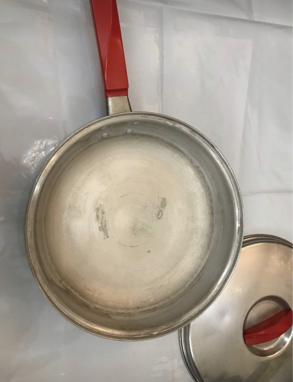 Prestige egg pan