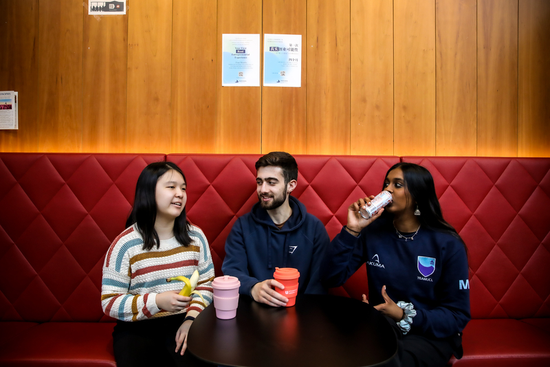 Book Conversation Cafe