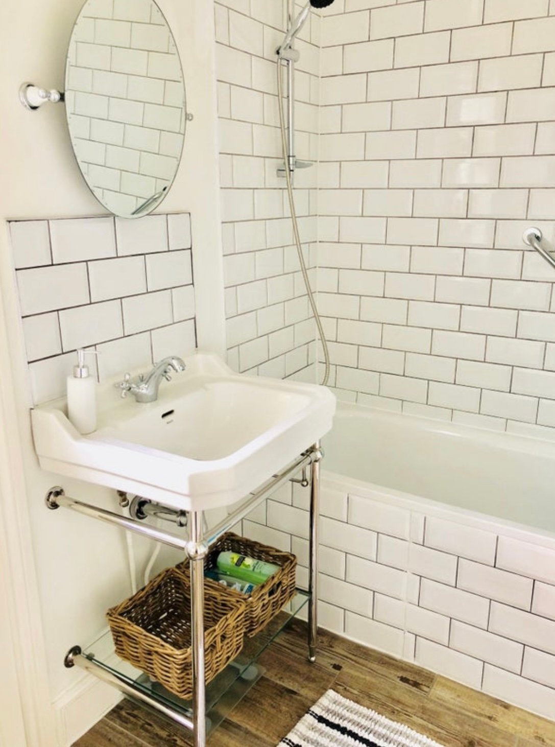 The bathroom 