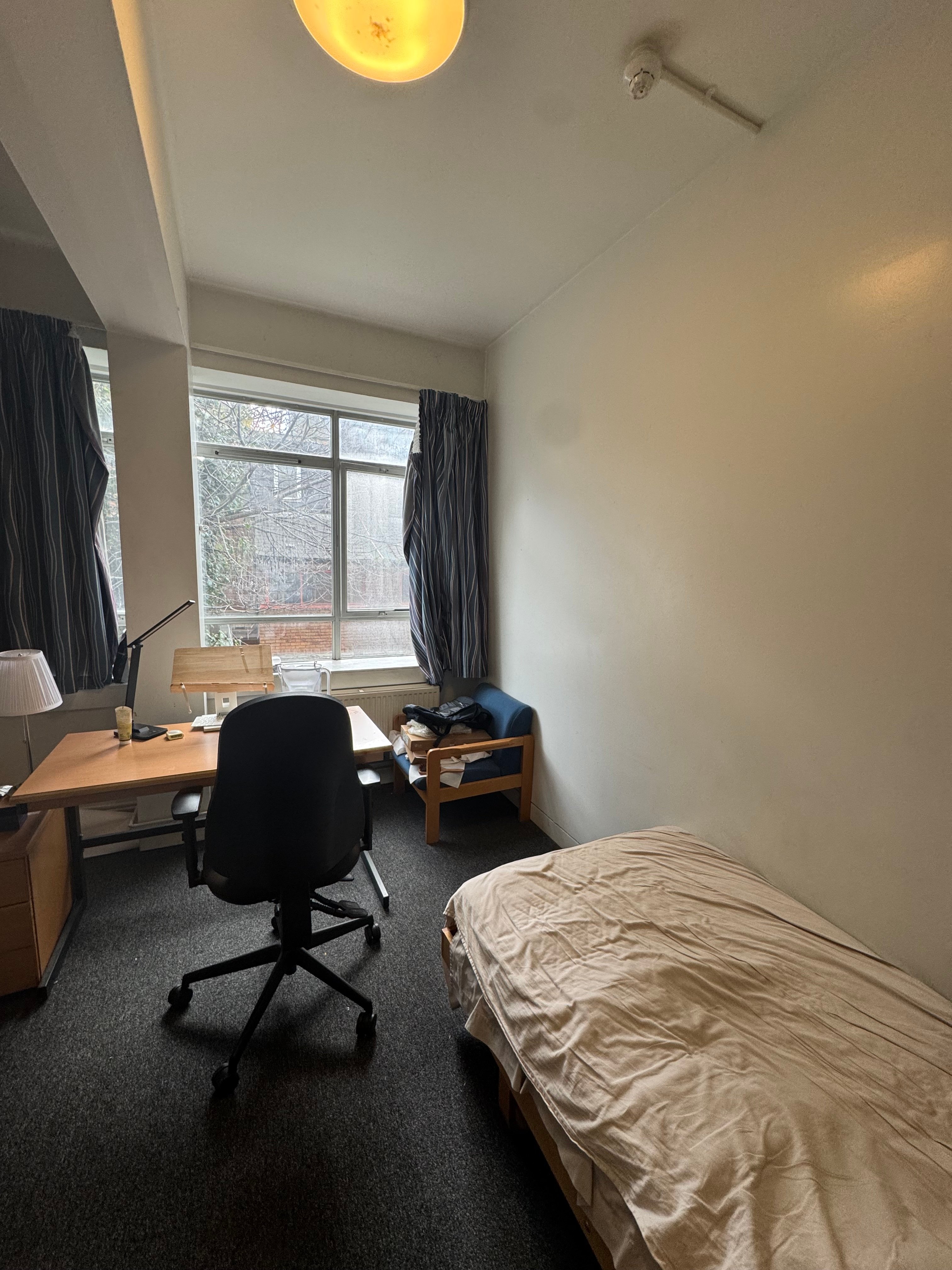 Room inside 1 
