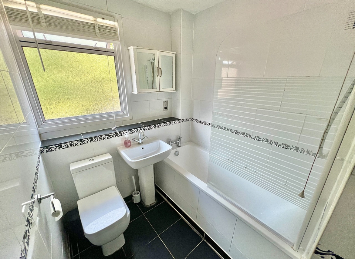 Upstairs Bathroom