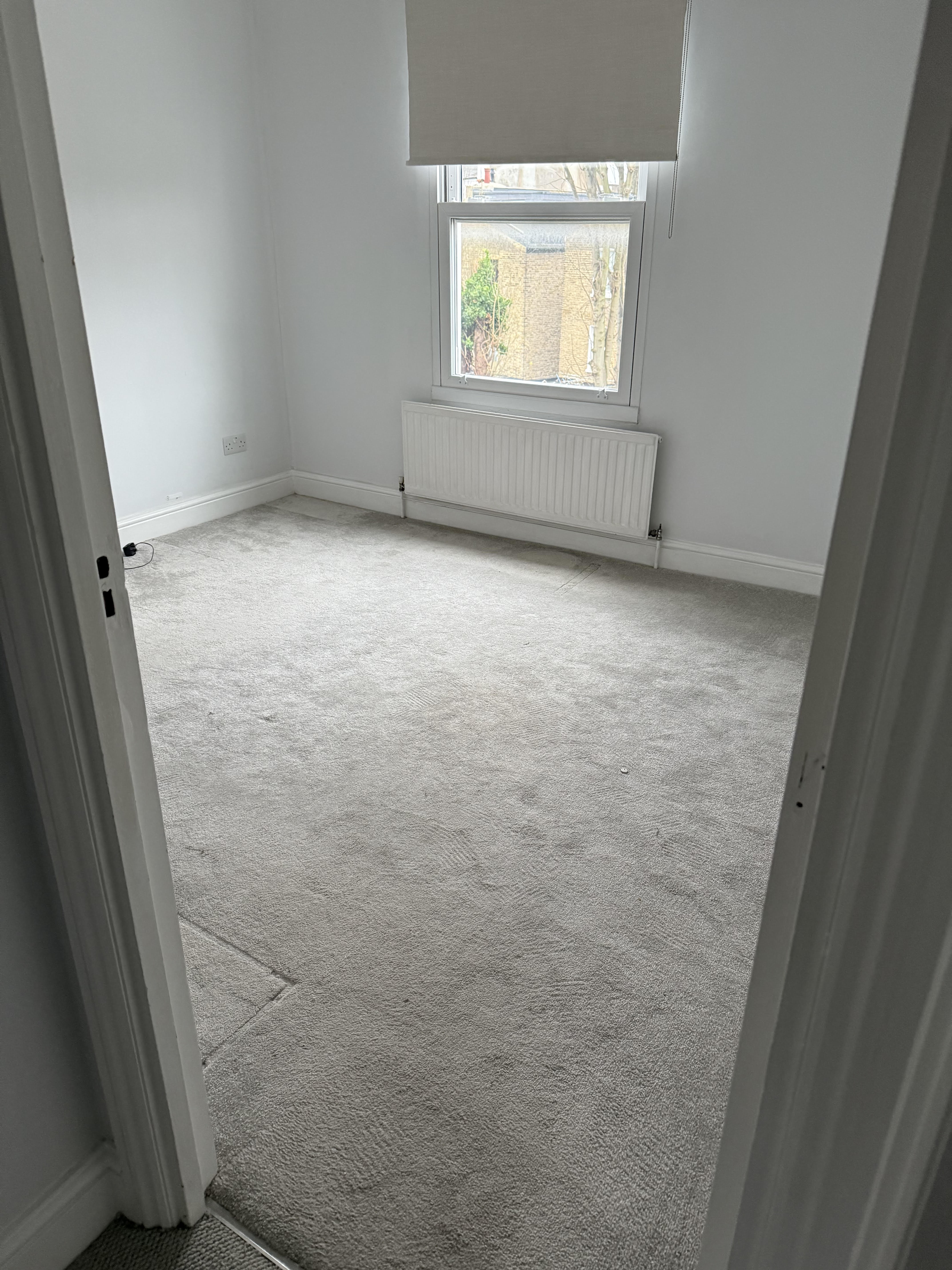 flatmate bedroom