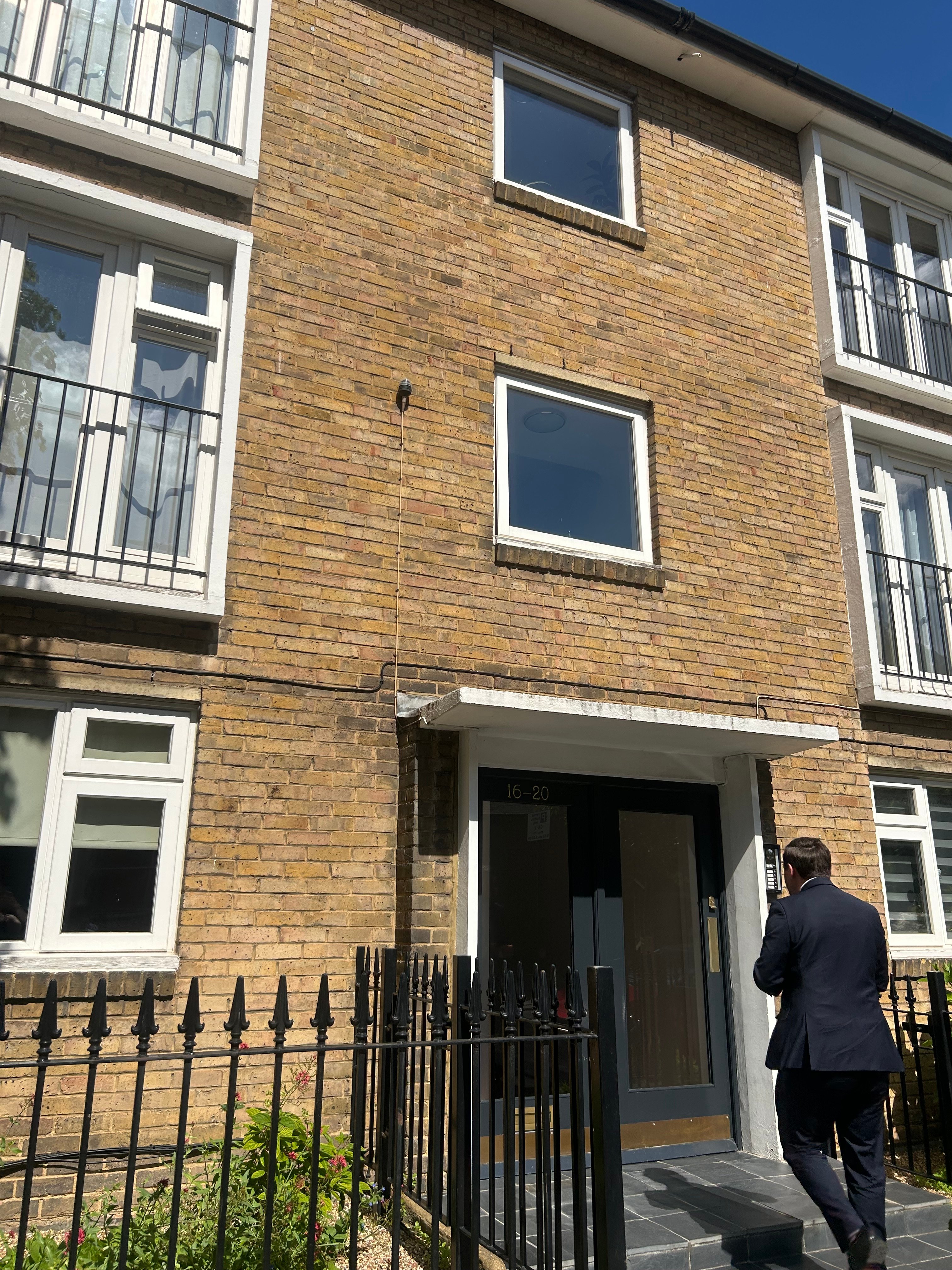 Image of the Apartment complex