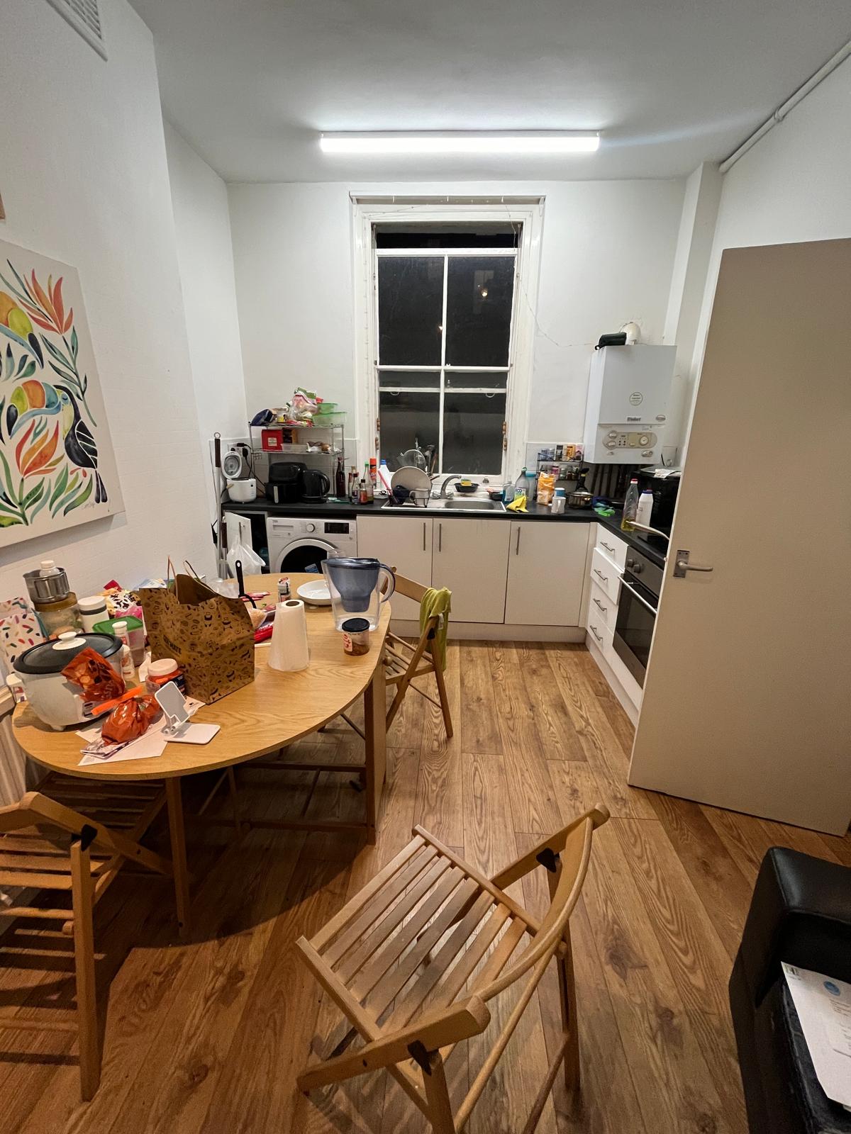 Kitchen picture (countertops)